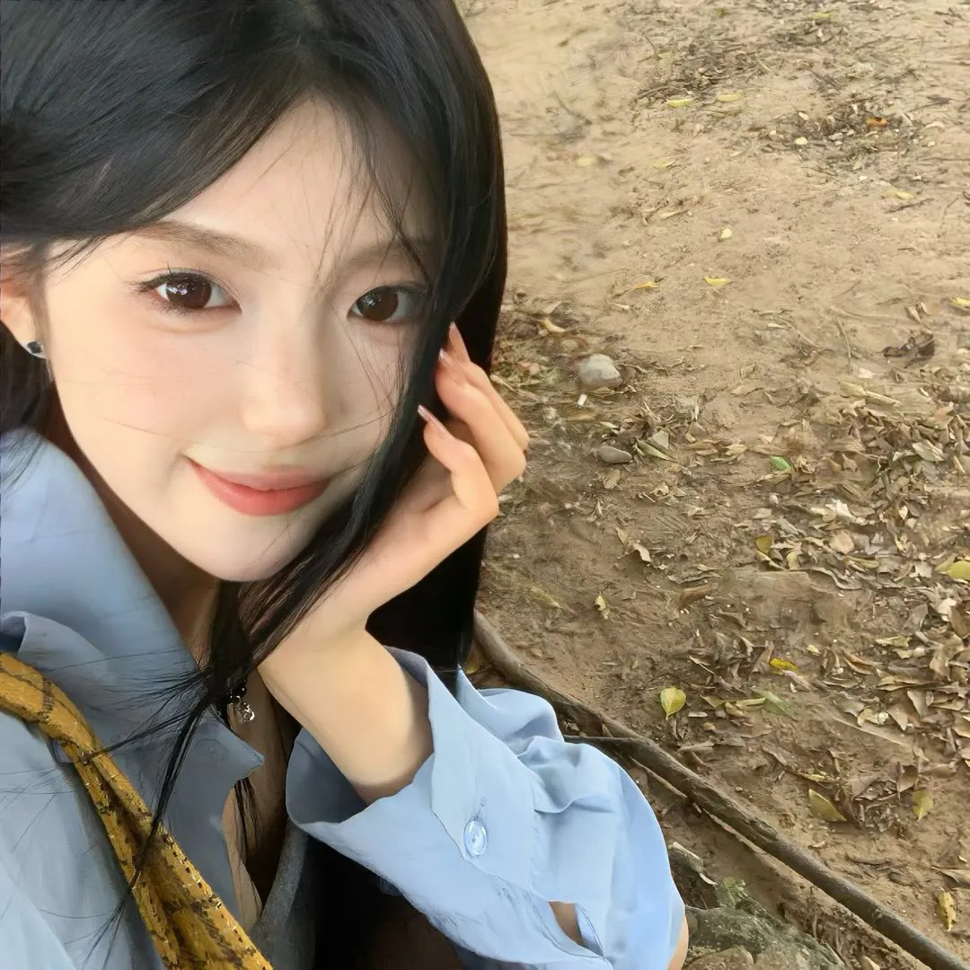 所以和金牌经纪人在一起了